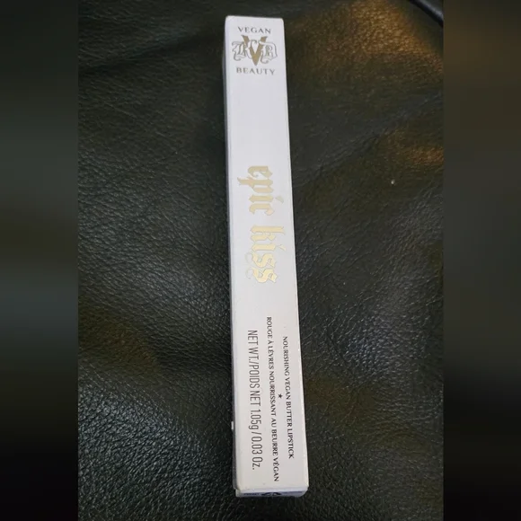 HOST PICK!🎉🎊Clinique Bronzer Milk Trifle Kat Von D Epic Kiss & brush Set LOT - Picture 3 of 13